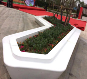 玻璃鋼樹池坐（zuò）凳