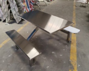 不鏽鋼餐桌椅（yǐ）HW-K001