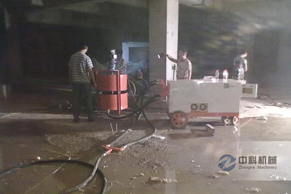 處理地基（jī）下沉注漿施工現場（chǎng）