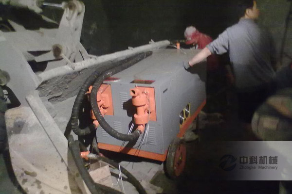 三淅高速隧道（dào）注漿施工