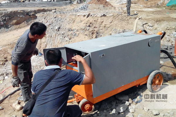 西寧高層（céng）建築基礎注漿機施工-1