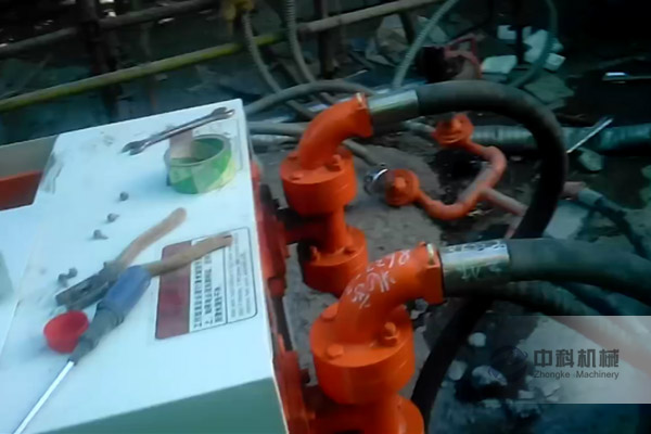 北京石景山區高架橋雙液注漿施（shī）工現場-0