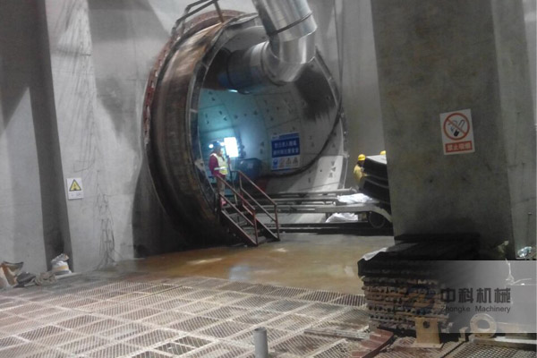 武漢東湖高新區地鐵雙液注漿機施工現場-1