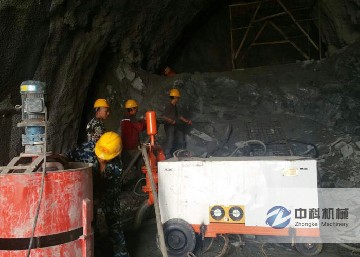 中（zhōng）鐵建大橋局商合杭（háng）高鐵隧（suì）道注漿施工現場-0
