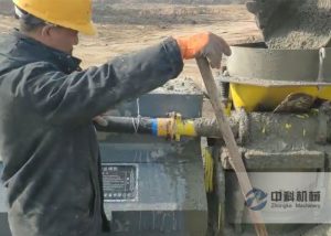 中（zhōng）交二航局ZK700型濕噴機施工（gōng）現場