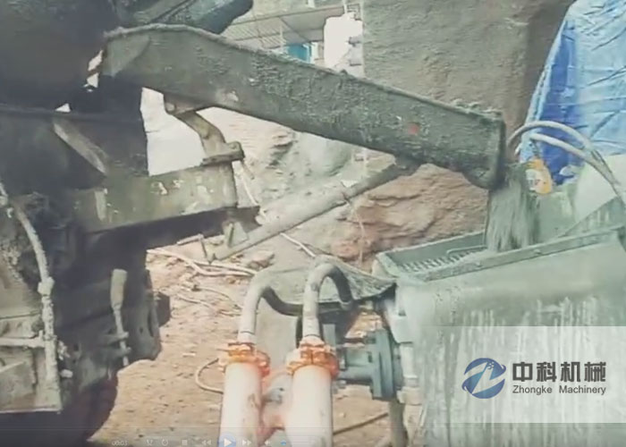 車載（zǎi）式雙噴頭濕噴機施工現場-1