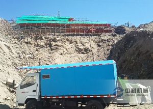 車載雙噴（pēn）頭濕噴機施工現場