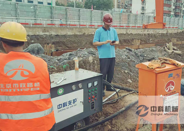 北京市政路橋集團ZK700型混凝土濕噴機施工現場-1