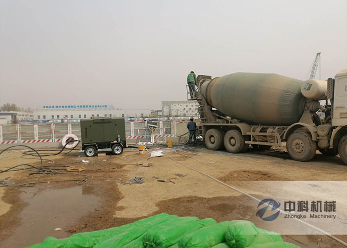 中鐵十二局液壓濕噴機施工現場（2）-1