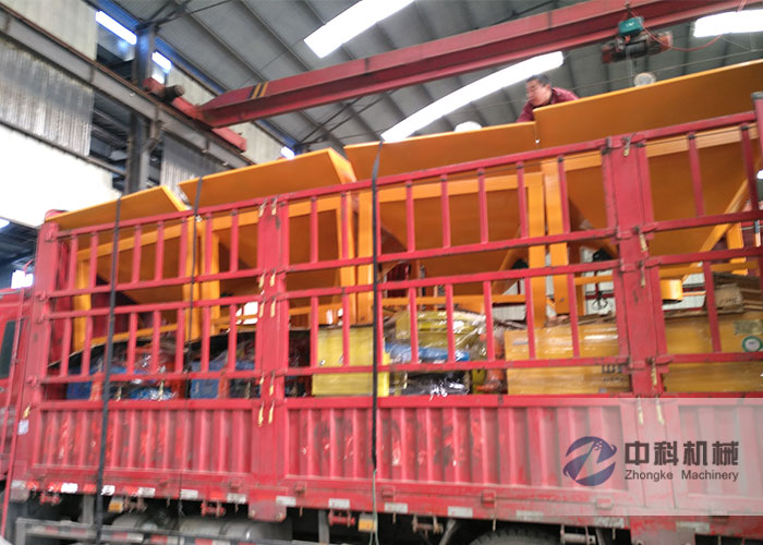 太原雙液注漿機、PZ-6噴漿機及噴漿機配（pèi）件發貨現場