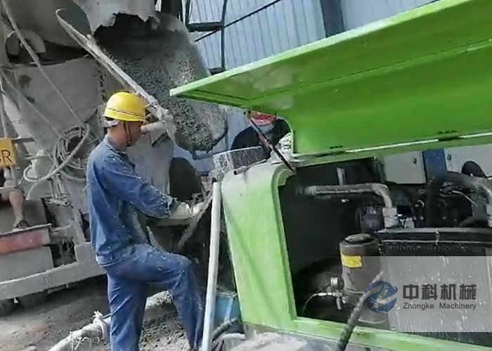 小型液壓濕噴機施（shī）工現場-1