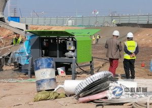 葛洲壩集團（tuán）液壓濕噴機施工現場