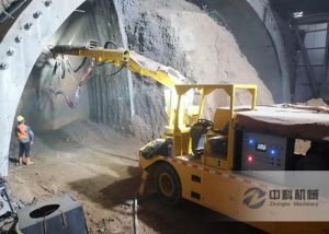 中交一公局工程混（hún）凝（níng）土濕噴台車施工現場