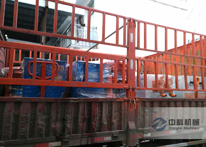 沈陽雙液注漿機、PZ-6噴漿機發貨（huò）現場-0