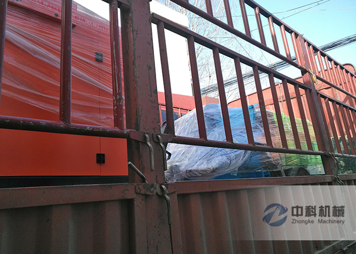 中鐵（tiě）十二局（jú）液壓混凝土濕噴機、空壓機（jī）發貨現場-0