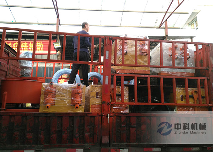 昆明雙液（yè）注（zhù）漿機、灰漿攪拌機發貨現場-0