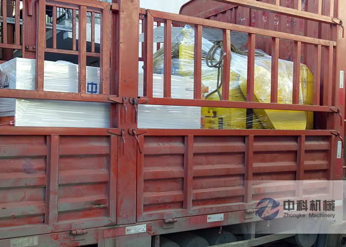 中鐵三局拱頂帶模注漿一體機、雙液注（zhù）漿機發貨現場-0