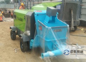 小型（xíng）液壓混凝（níng）土（tǔ）濕噴機施工現場