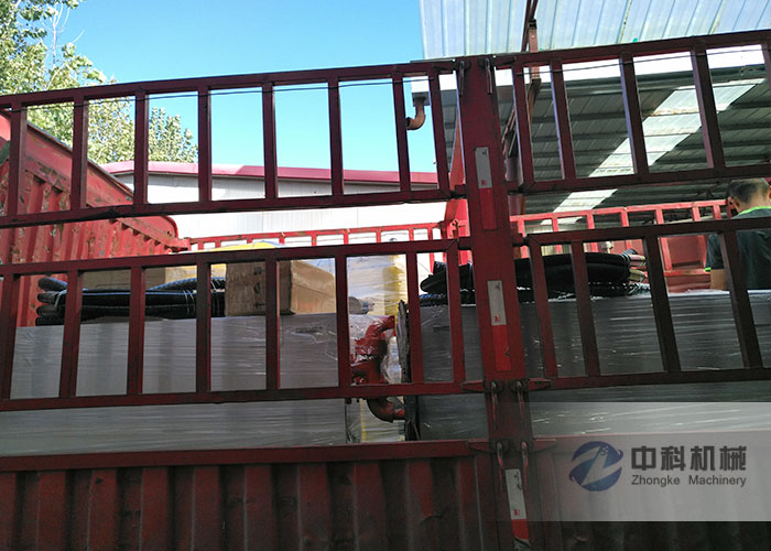 重慶拱（gǒng）頂帶模注漿一體機、雙液注漿機發貨現場-0