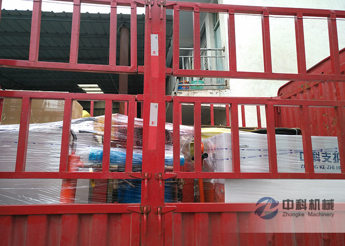 沈陽雙液注漿機、PZ-7混凝土噴漿機發貨現場（chǎng）-0