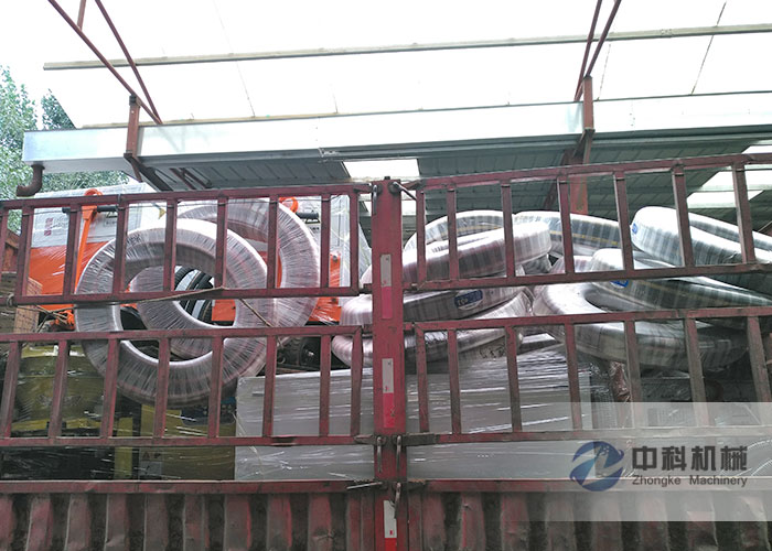 南（nán）京水泥砂漿注漿機、PZ-6混凝土噴漿機及（jí）噴（pēn）漿機配（pèi）件（jiàn）發貨現場-0