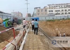 小型混凝土濕噴機施（shī）工現場