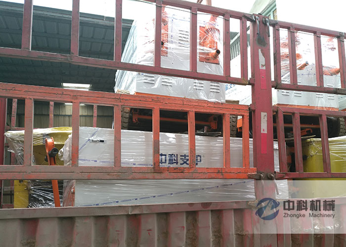 貴陽雙（shuāng）液注漿機、PZ-6混（hún）凝土噴漿機發貨現場-0