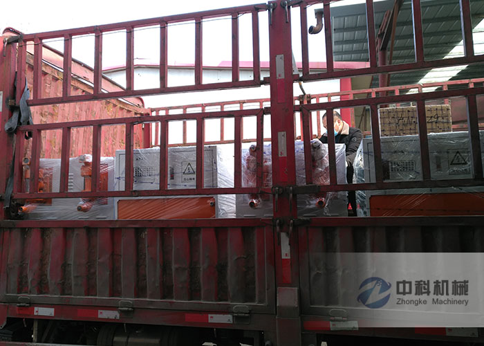 中鐵四局ZKSY90-125雙液（yè）注漿（jiāng）機發貨現場-0