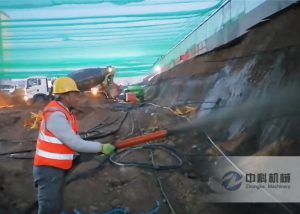 90型（xíng）液壓混凝土濕噴機施工視頻