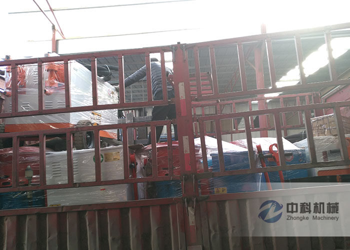 西（xī）安雙（shuāng）液注漿機、PZ係列混凝土噴漿機發貨（huò）現場-0