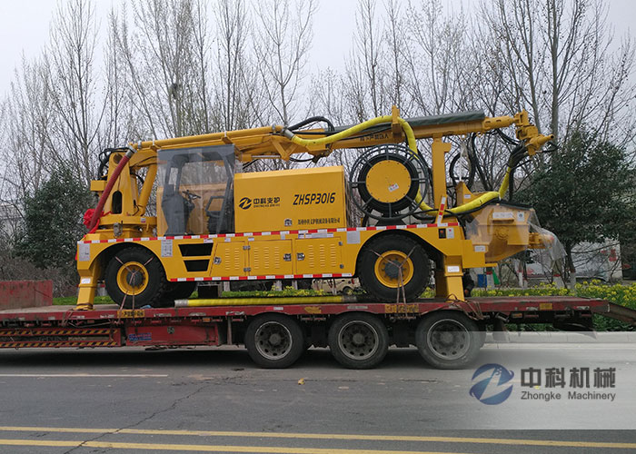 混凝土濕噴台車（chē）發貨現場-0