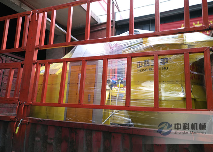 重慶拱頂帶模注漿一體機發貨現場-0