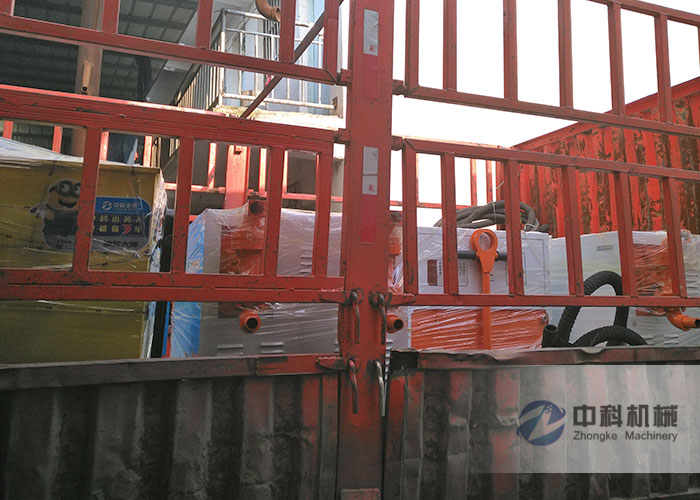 武（wǔ）漢雙（shuāng）液注漿（jiāng）機、PZ-6混凝土噴漿機發貨（huò）現場-0