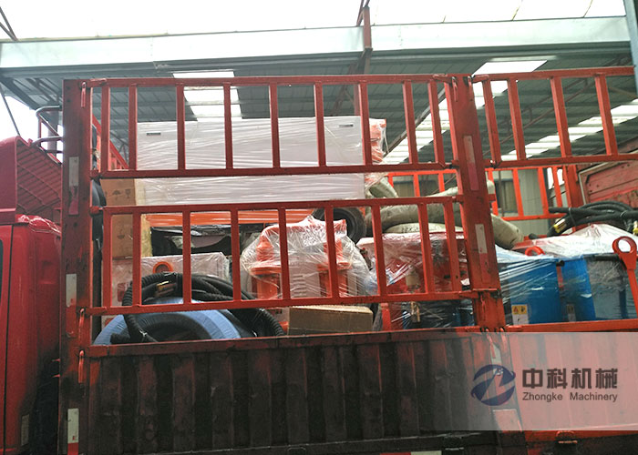 廣州（zhōu）雙液注漿機、水泥砂漿注漿機、PZ-6噴漿機發（fā）貨現場-0