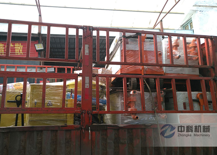 南寧雙液注漿機、PZ-6混（hún）凝（níng）土噴漿機（jī）發貨現場