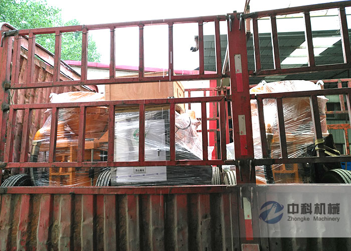 轉子濕噴機（jī）發貨（huò）現場（chǎng）