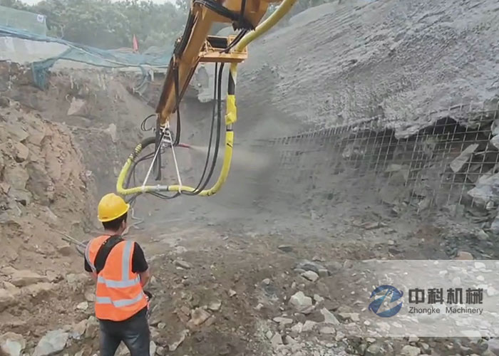 大型混凝土濕噴台車施工視(shì)頻