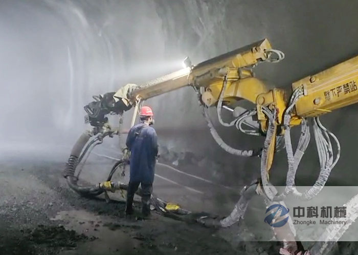 隧道混凝土濕噴(pēn)台車施工視頻