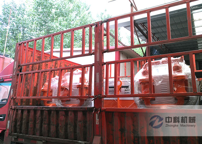 杭州雙缸（gāng）液壓砂漿注（zhù）漿機（jī）發貨現（xiàn）場