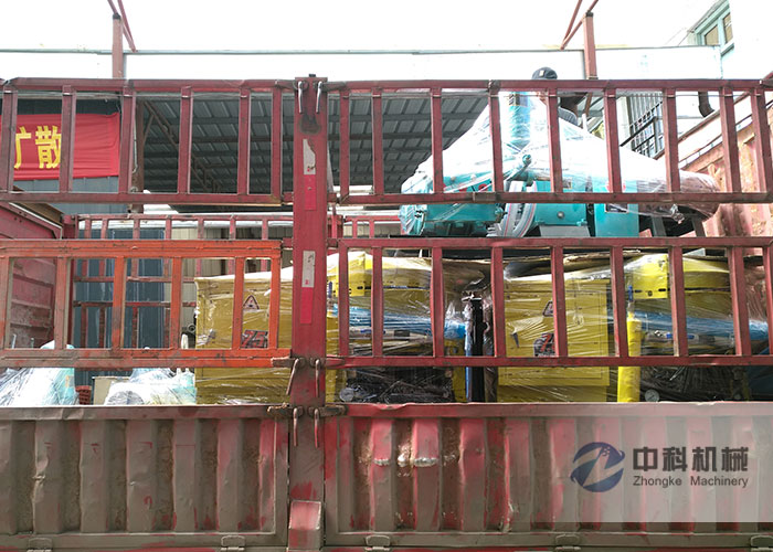 南昌BW150注漿機、PZ-6混凝土噴漿機發貨現場