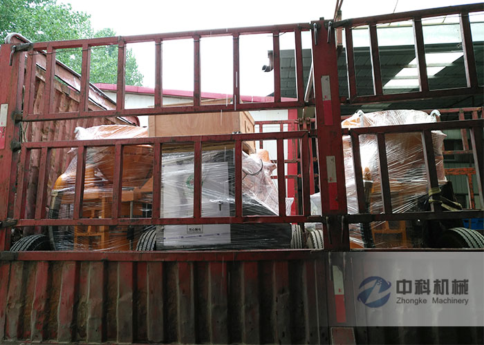 天津轉子式混凝土濕噴機發（fā）貨（huò）現（xiàn）場