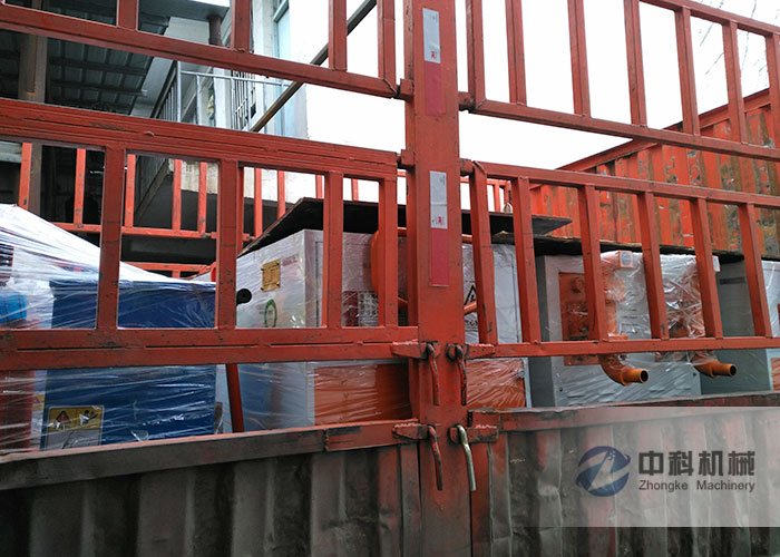 沈陽雙液注漿機、PZ-6混凝土噴漿機發貨現場