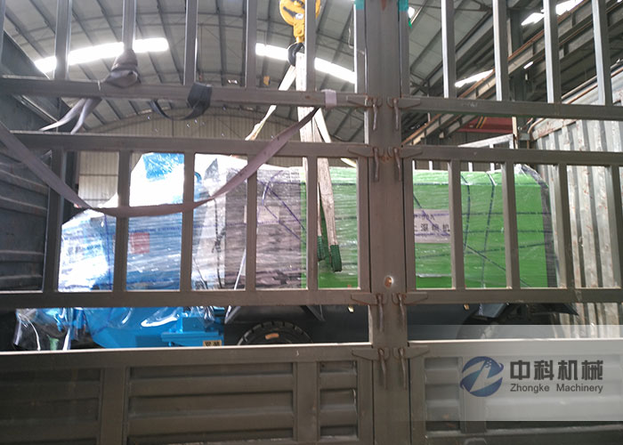 GYP-90A小型液壓混凝（níng）土濕噴機發貨現場