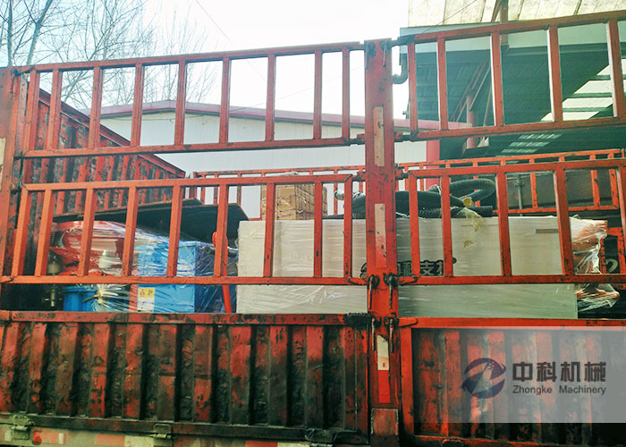 合（hé）肥雙液注漿機、PZ-6混凝土噴（pēn）漿機發貨現場