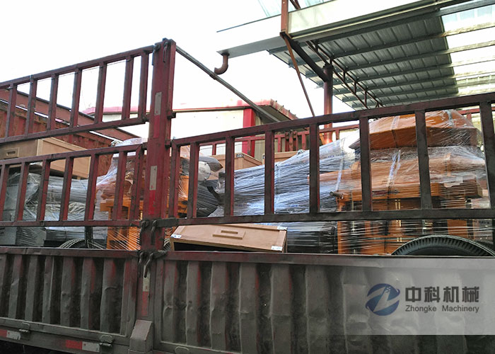 轉子活塞式混凝土濕噴機發（fā）貨現（xiàn）場（chǎng）