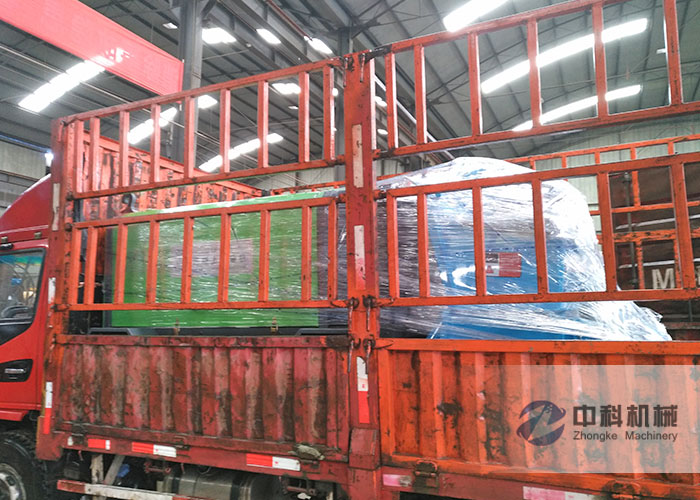 90A小型液壓濕噴機發（fā）貨現場