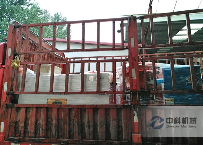 重慶雙液注漿機、PZ-6混凝土噴漿機發貨現場