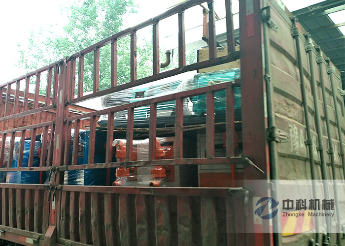 石家莊（zhuāng）雙液注漿機（jī）、BW150注漿機、PZ-6噴漿機發貨現場