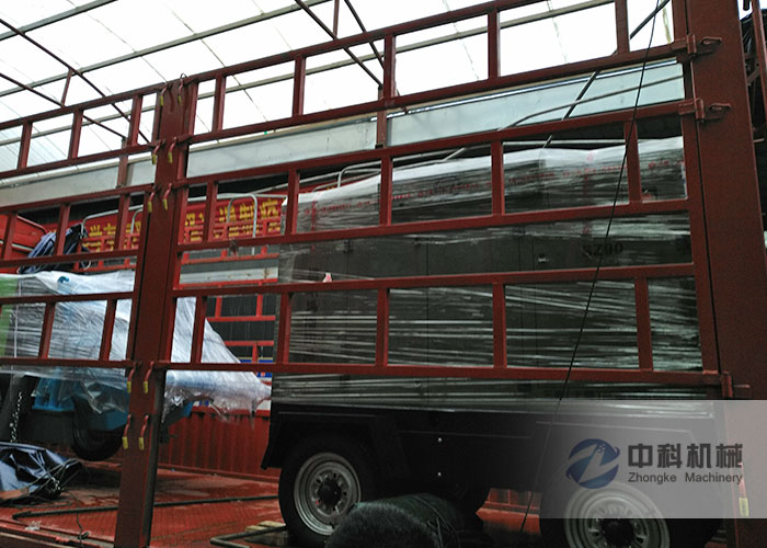 90液壓（yā）濕（shī）噴機、空壓機發貨現場