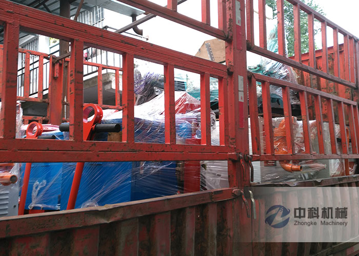 濟南（nán）雙液注漿機、BW150注漿機、PZ-6噴（pēn）漿機發貨現（xiàn）場